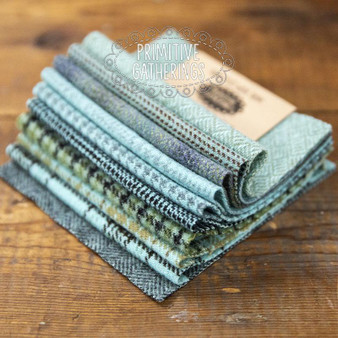 5" Caribbean Blue Wool Charms